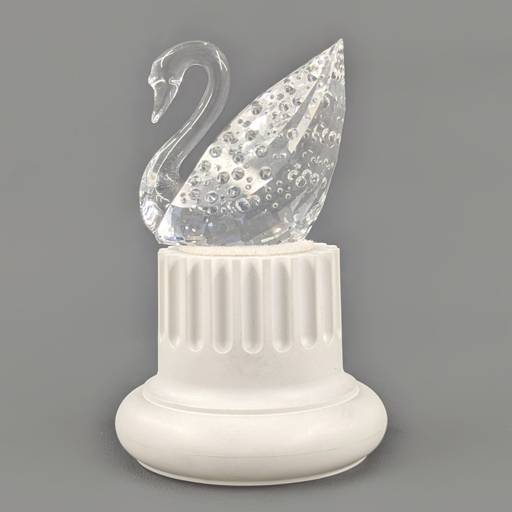 Swarovski Crystal Swan Figurine Faceted Glass Collectible 2 Inch